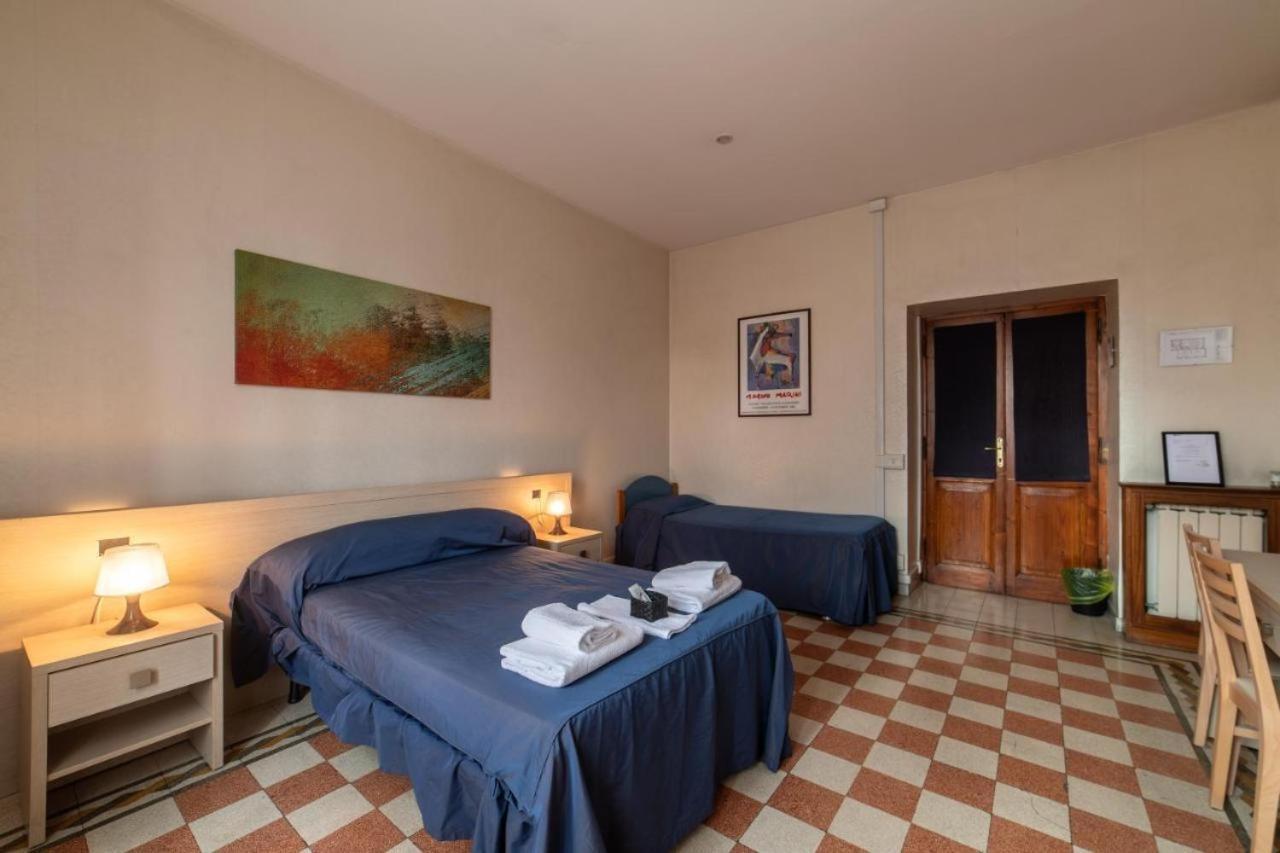 Hotel Reyes Roma Exterior foto